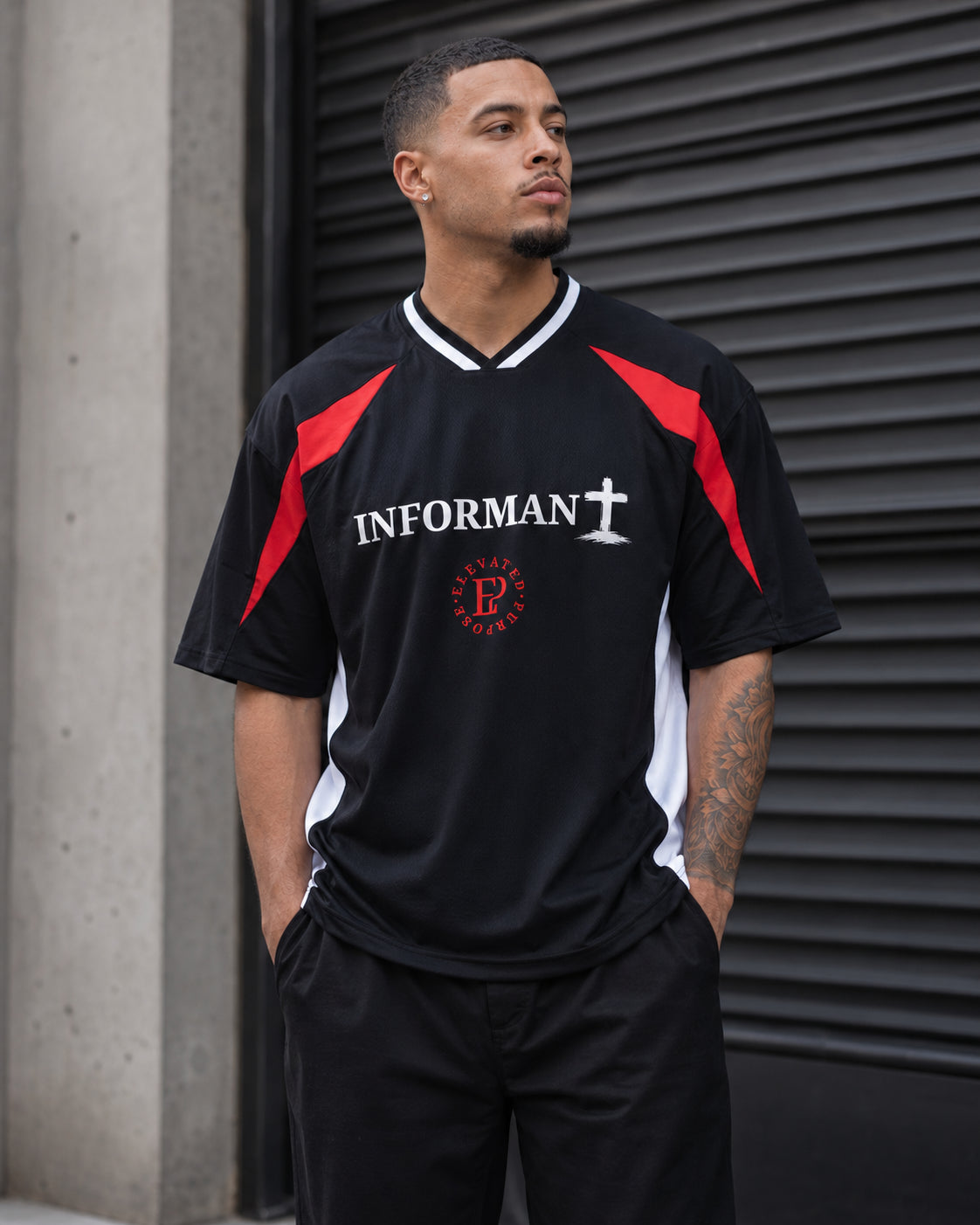 EP LIFE Informant Oversized V-Neck Tee