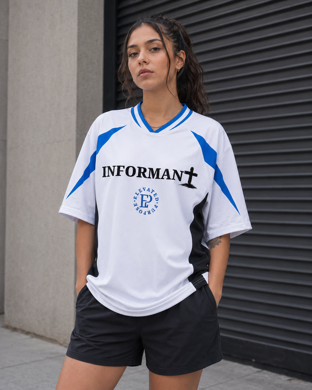 EP LIFE™ ON THE RECORD | INFORMANT V-Neck Tee | Mark 16:15