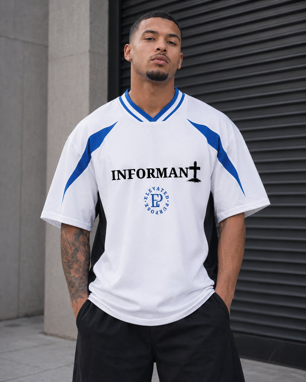 EP LIFE™ ON THE RECORD | INFORMANT V-Neck Tee | Mark 16:15